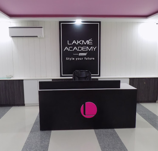 Lakme Academy Ranjit Avenue, Amritsar