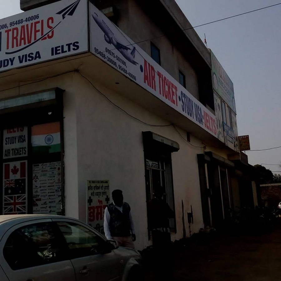 The Delhi Travels
