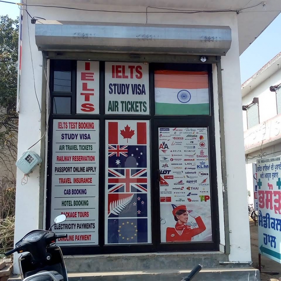 The Delhi Travels